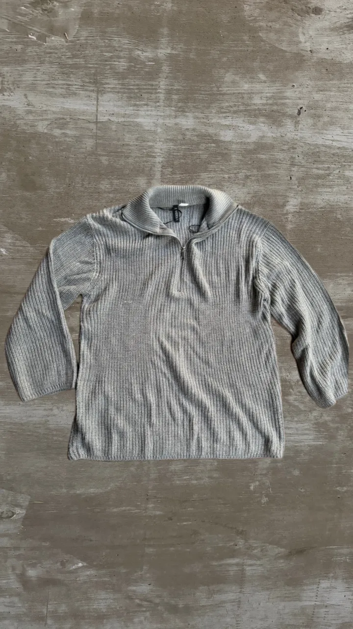 Polera Divided - imagen 1