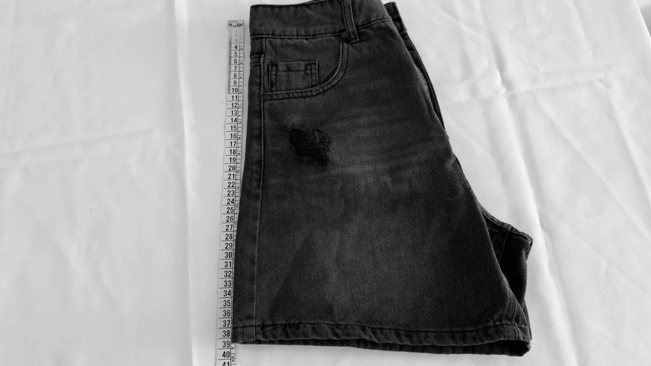 Short Sin marca - Vista 3