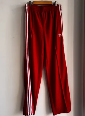 adidas · Talle S