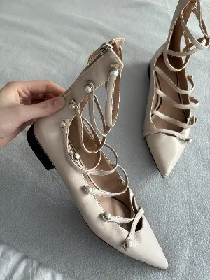 Zara Woman