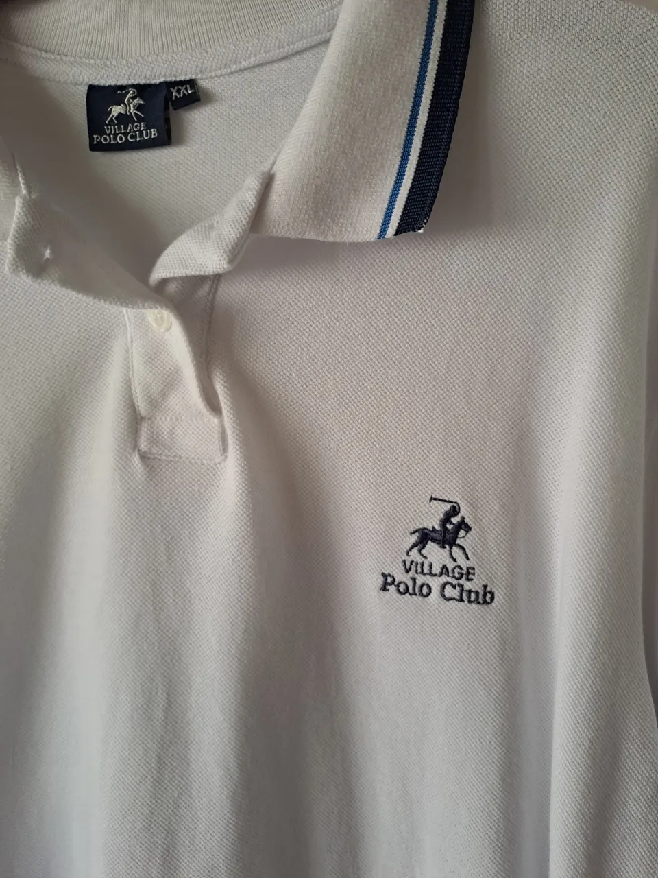 Remera Village polo club - imagen 4