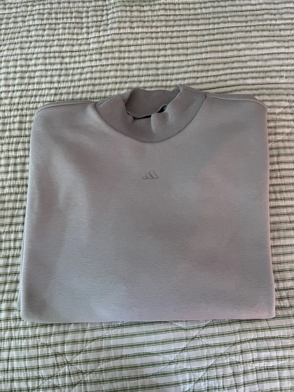 Buzo adidas - Vista 2