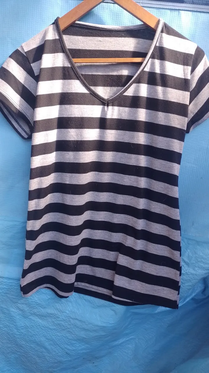 Remera A ≠