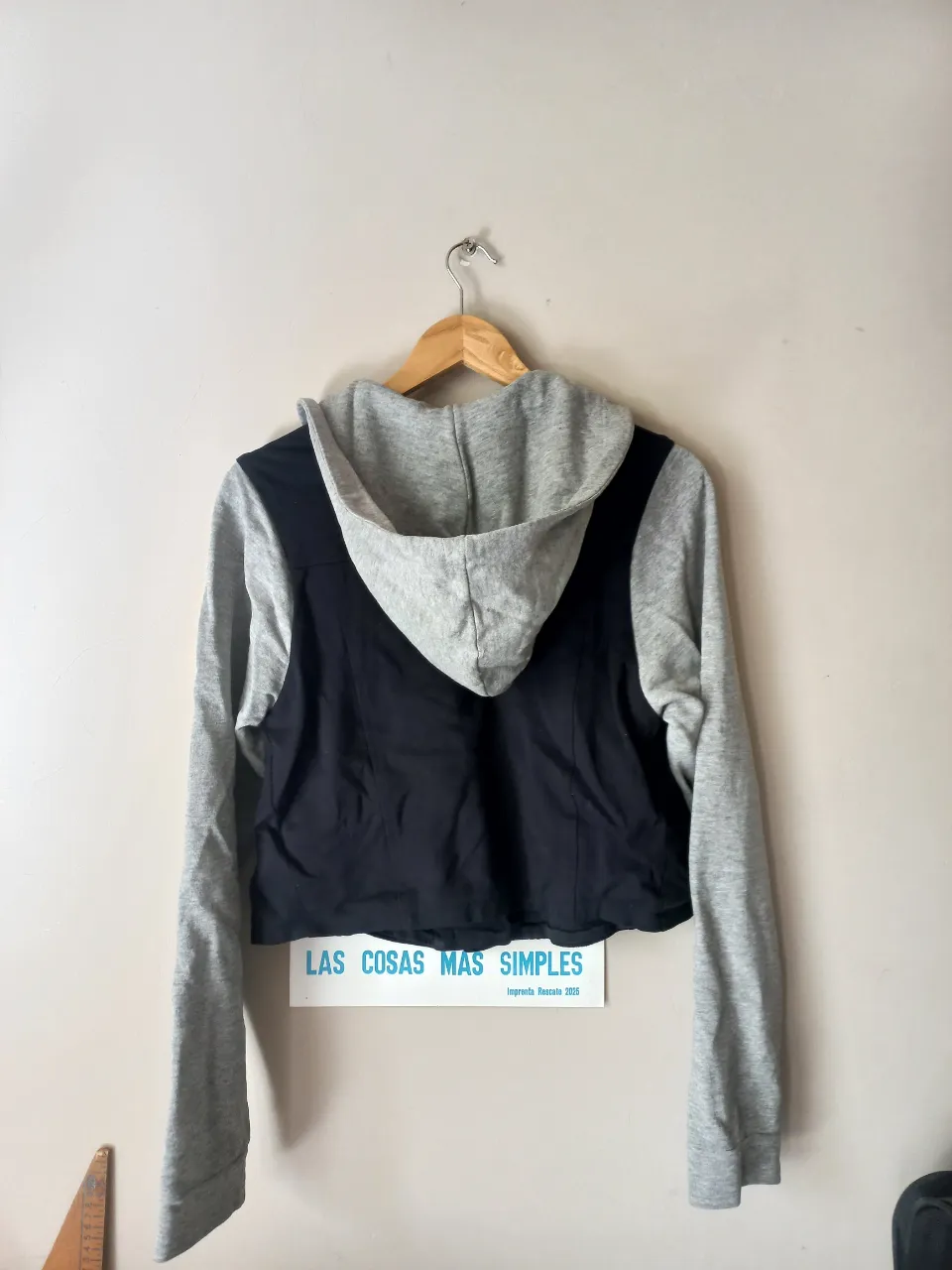 Campera Ay Not Dead - imagen 4