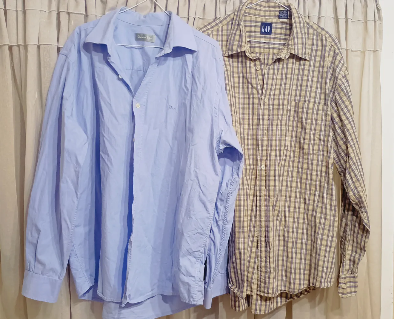 Camisa Christian dior y gap - imagen 1