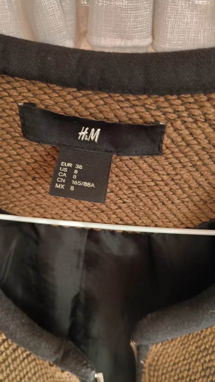 Campera H&M - imagen 2