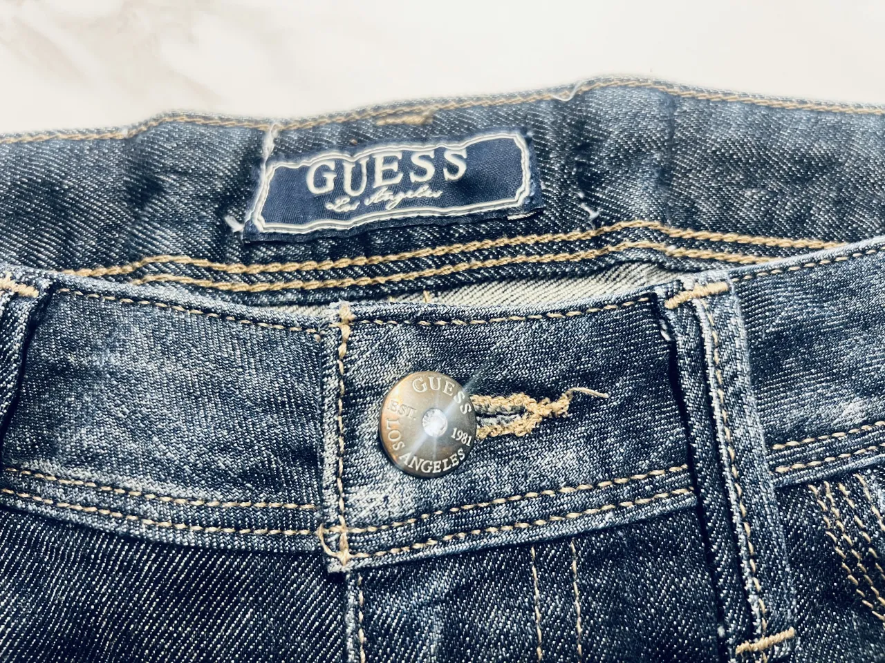 Short GUESS - imagen 4