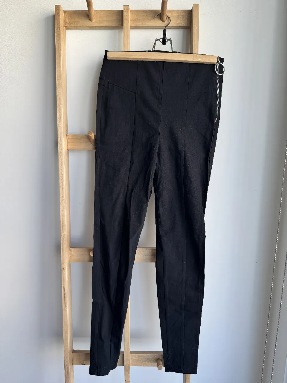 Pantalón Bershka - imagen 1