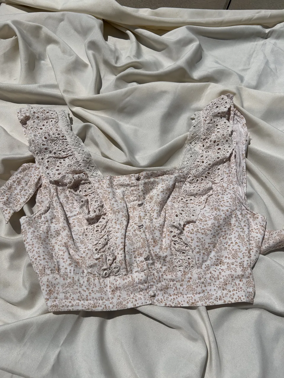 Top American Eagle Outfitters - imagen 1