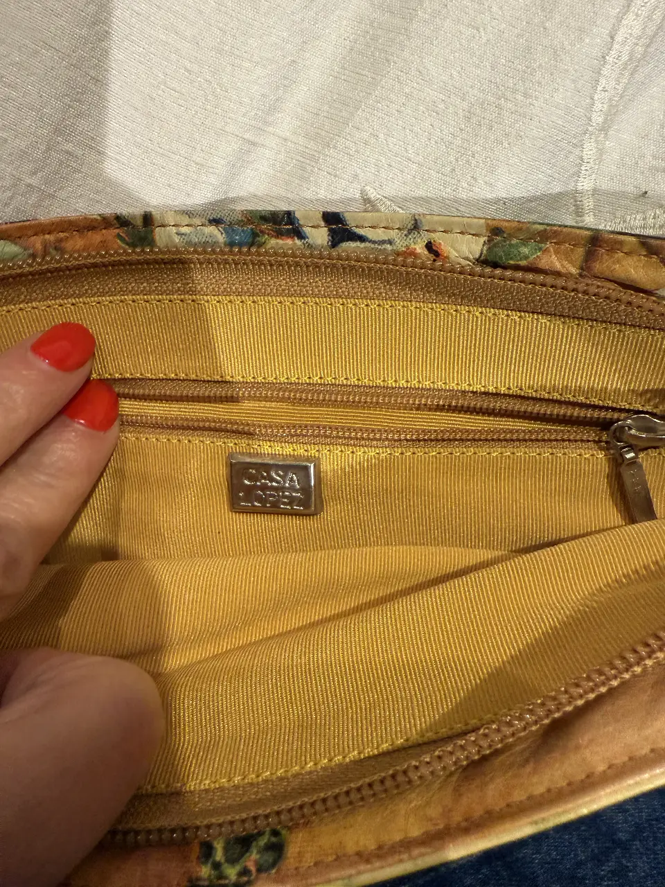 Cartera Casa Lopez - imagen 2