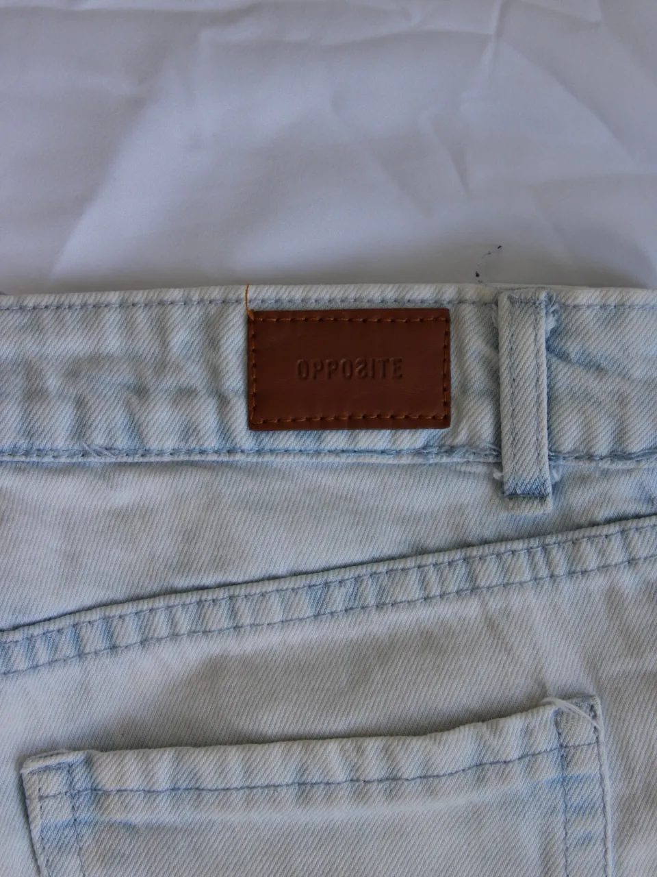 Short Opposite - imagen 4
