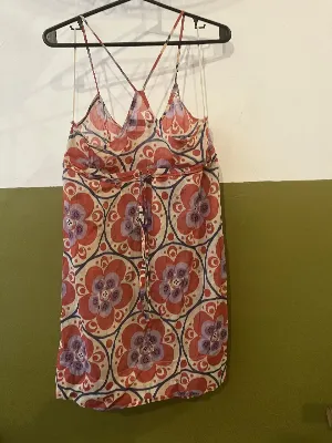Zara Basic
