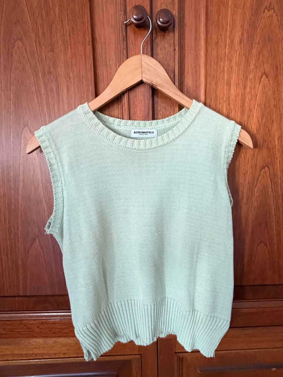 Musculosa Acromatico