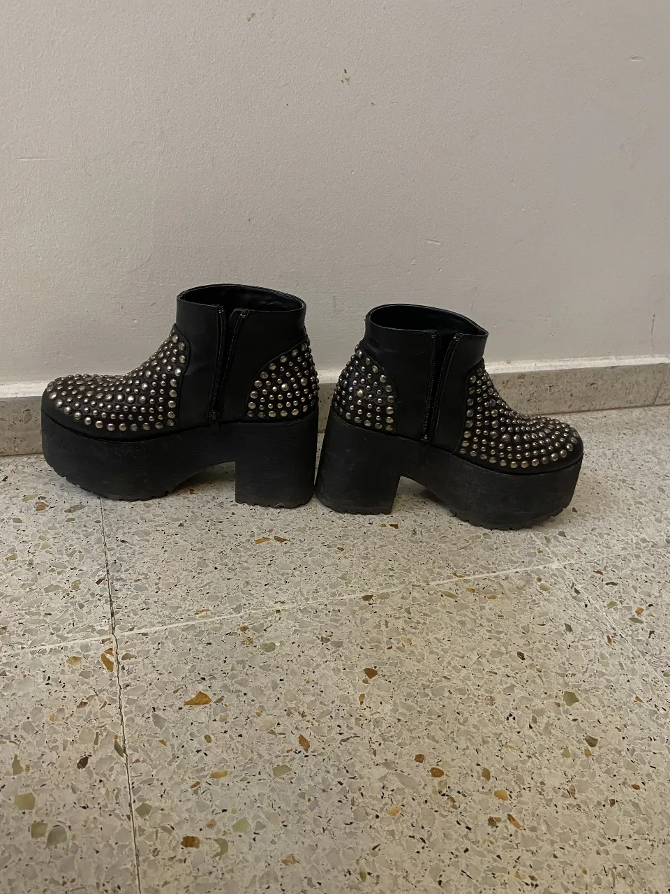 Borcegos Sarkany - imagen 3