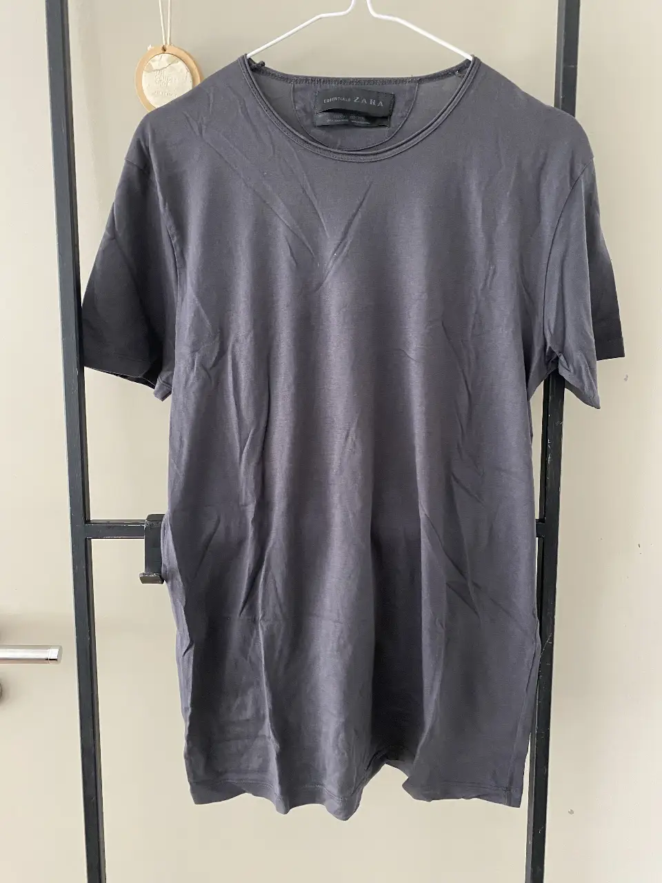 Remera Zara - Vista 2