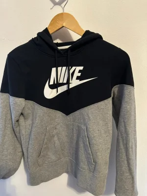 Nike · Talle XS
