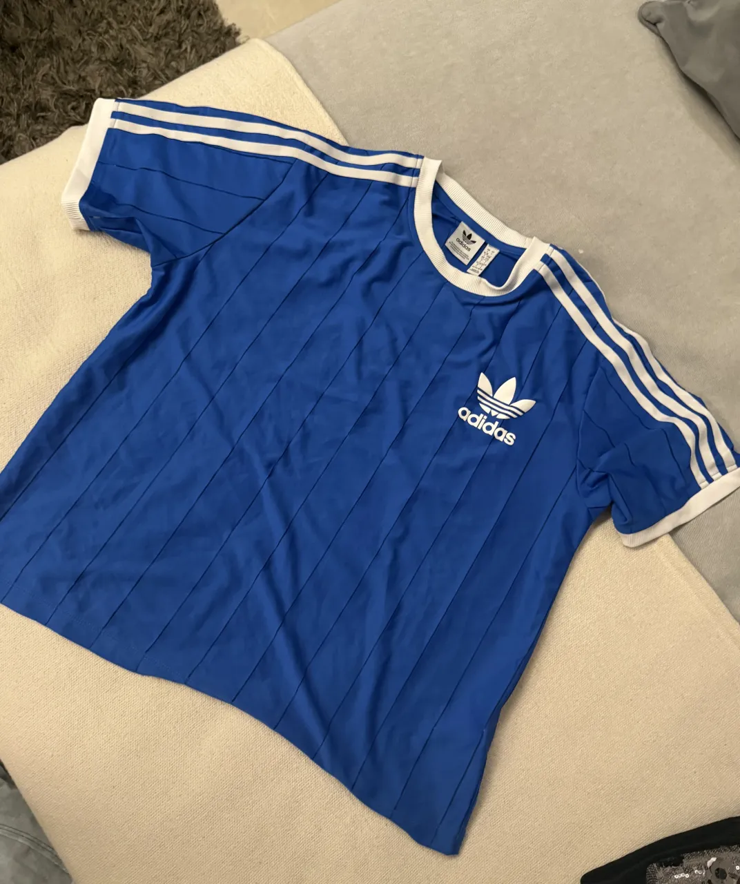 Remera adidas - imagen 1