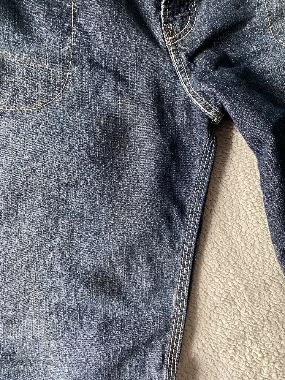 Bermuda Levi's miniatura 4