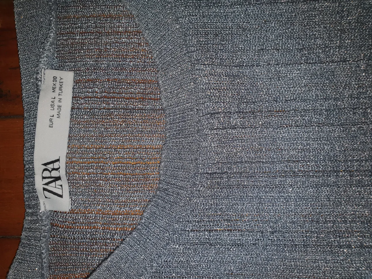 Remera Zara - Vista 2