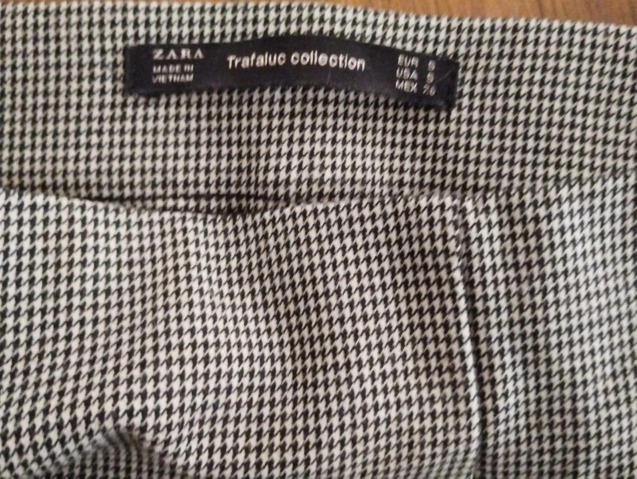 Pantalón Zara - imagen 3