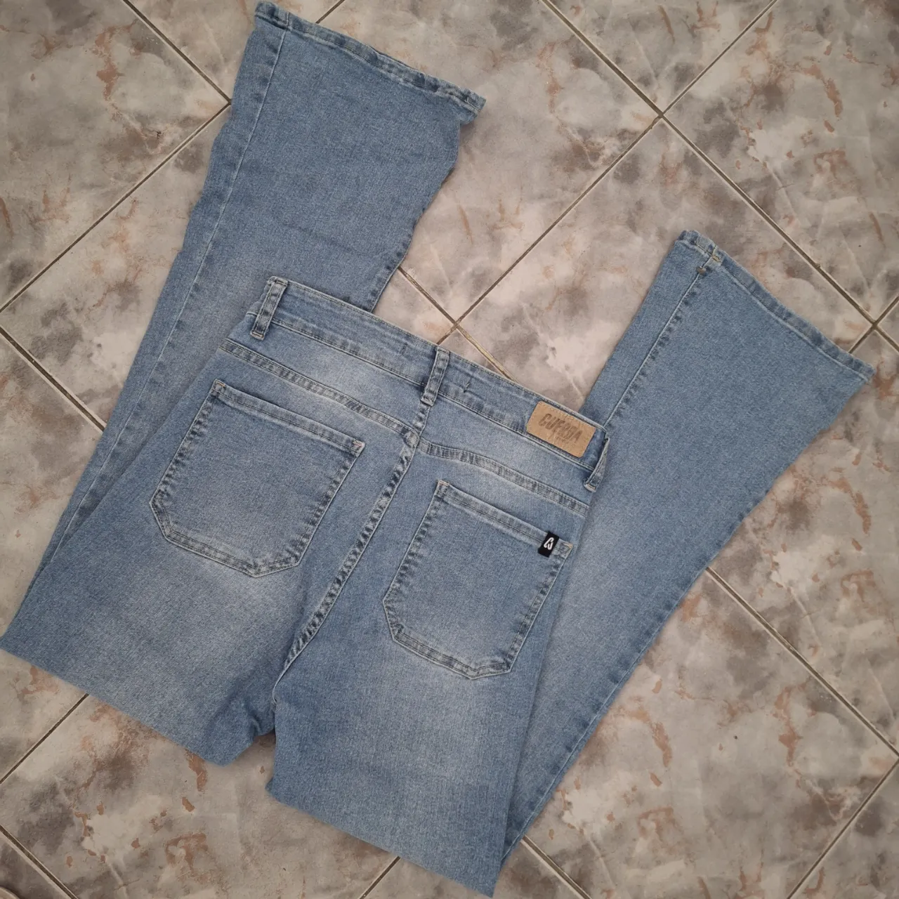 Pantalón GUESS - imagen 2