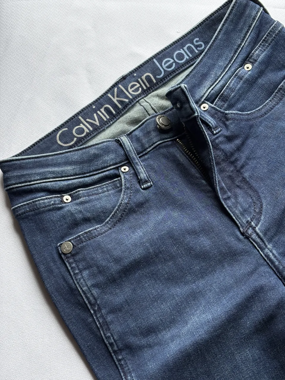 Jean Calvin Klein - Vista 2