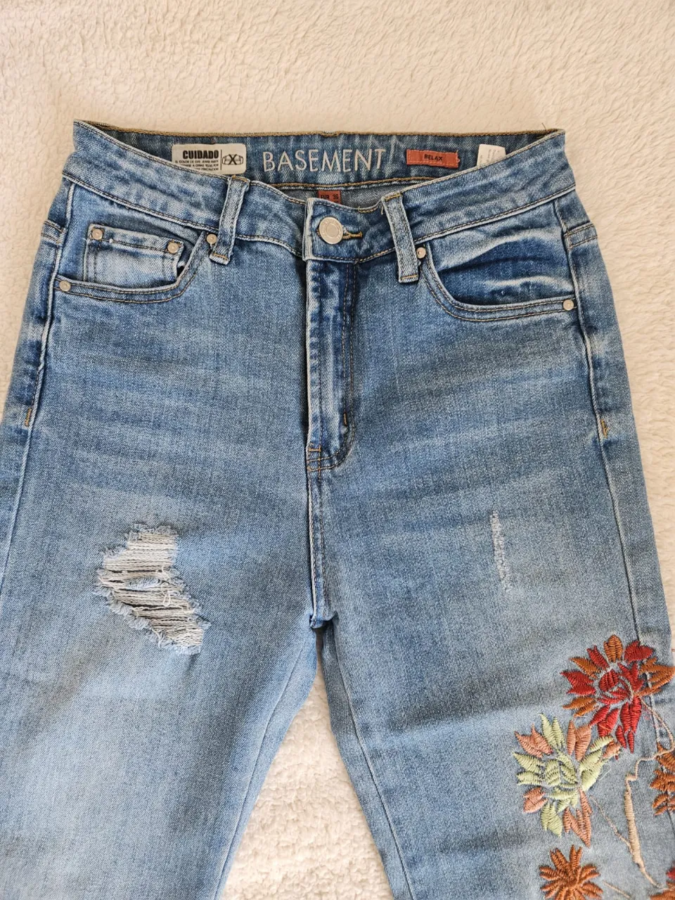 Jean Basement - imagen 2