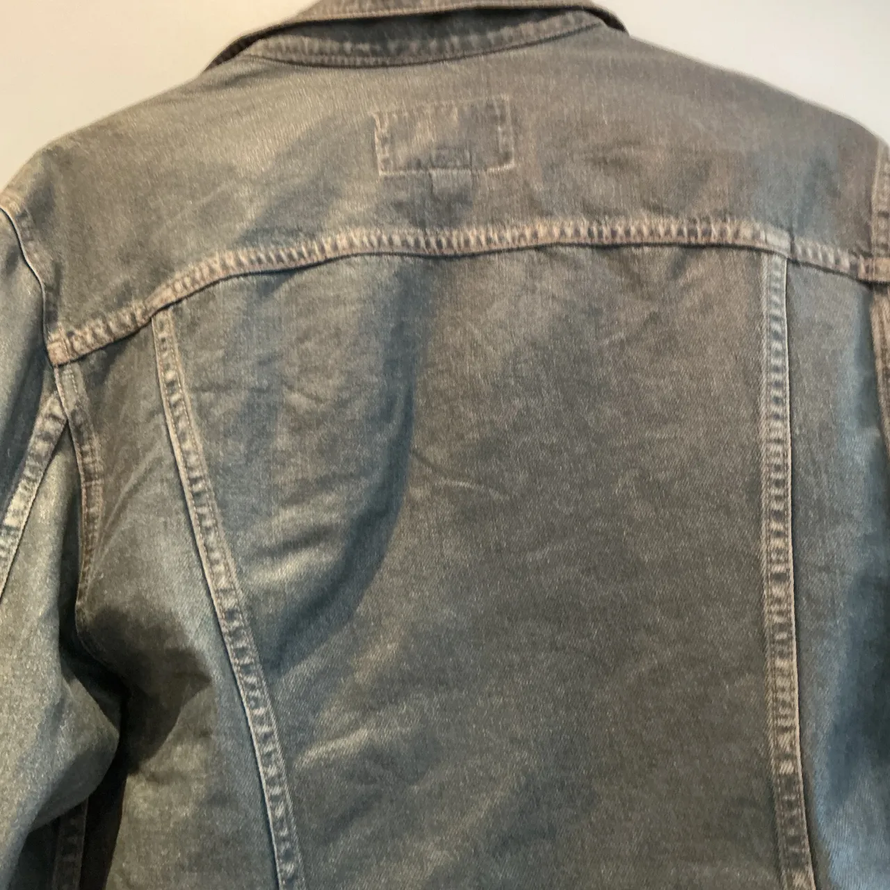 Campera Ay Not Dead - imagen 4