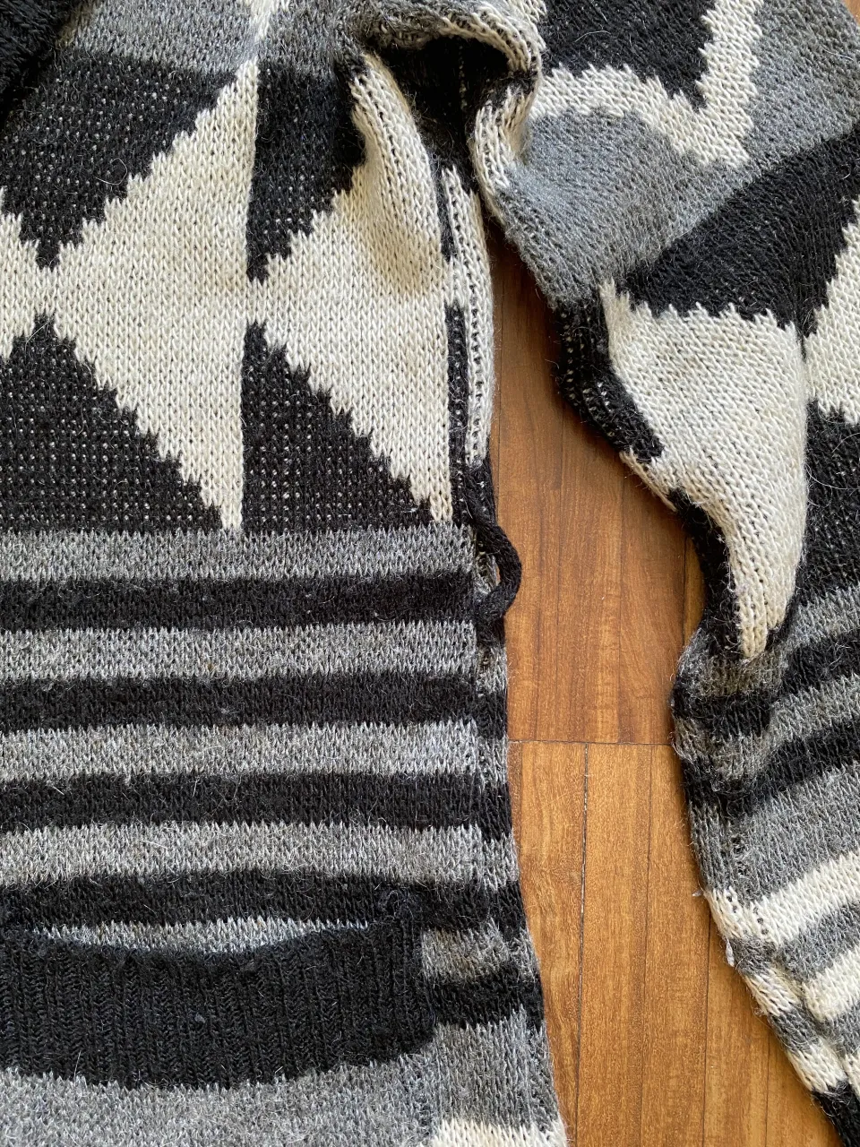 Cardigan Otra artesanal - imagen 3