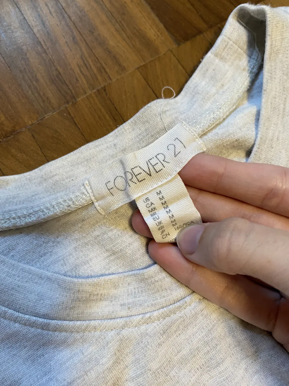 Buzo Forever 21 miniatura 2