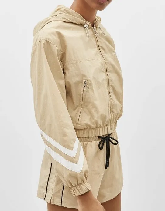 Campera Bershka - Vista 2