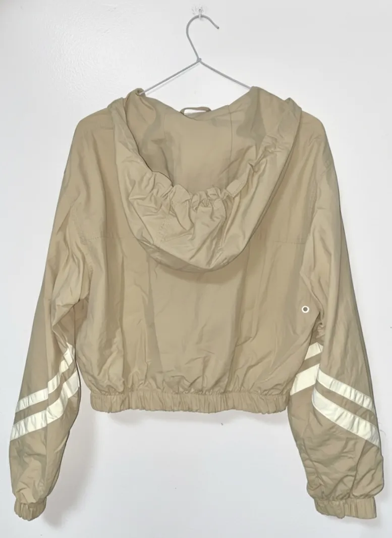 Campera Bershka - Vista 3