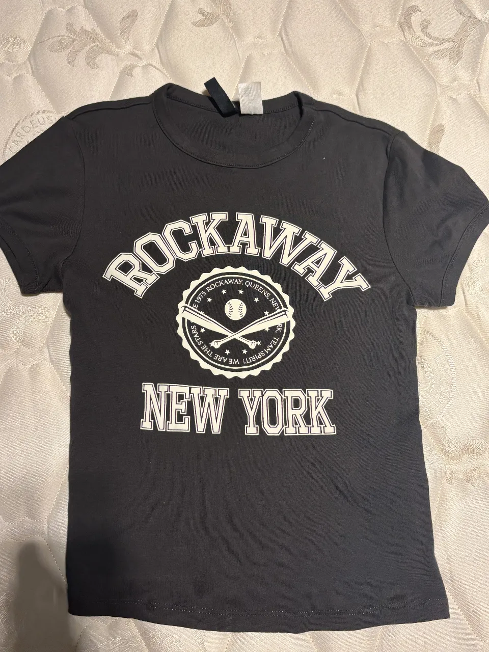 Remera H&M - imagen 1