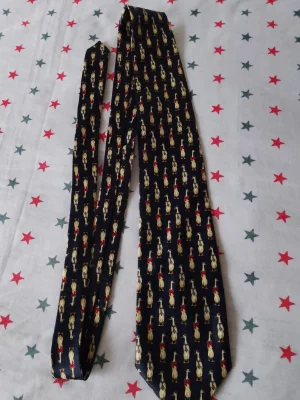 London tie