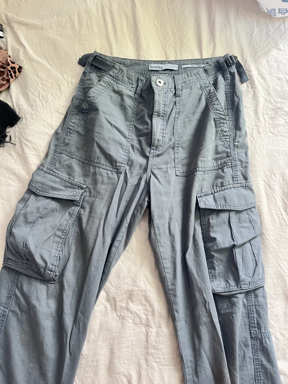 Pantalón Bershka - Vista 2