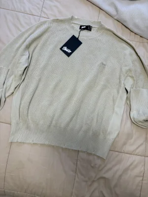 Pull and bear · Talle L