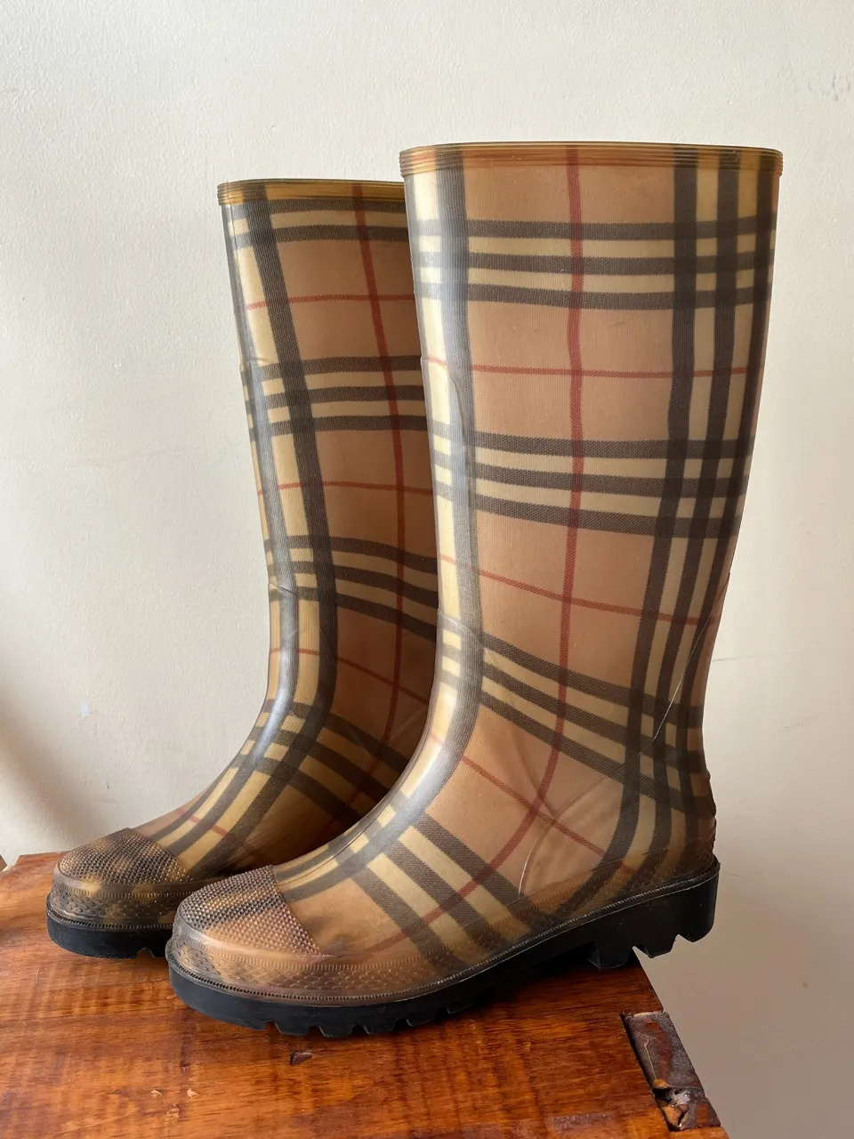Botas Burberry - Vista 2