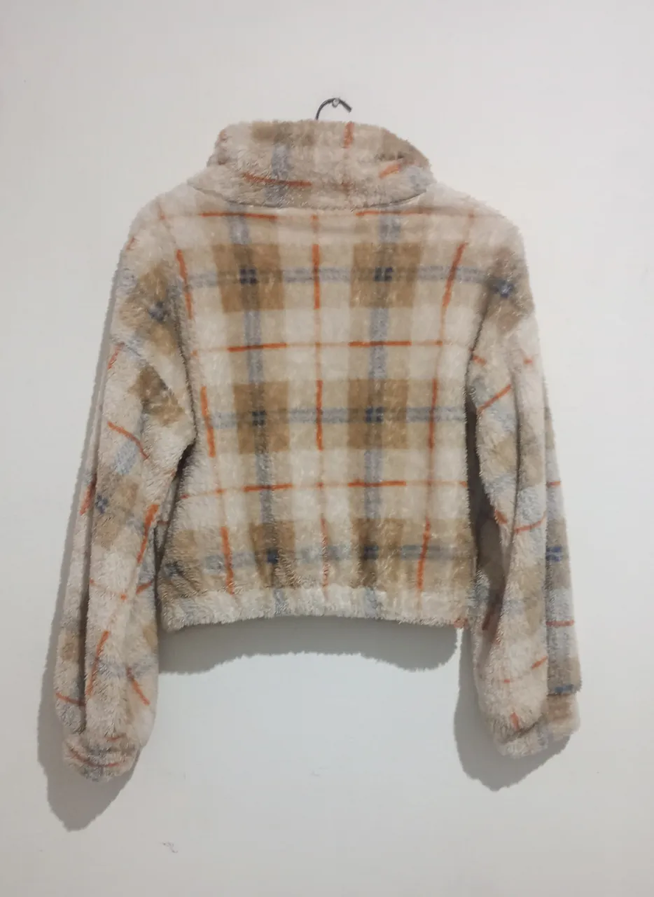 Campera A ≠ - imagen 3