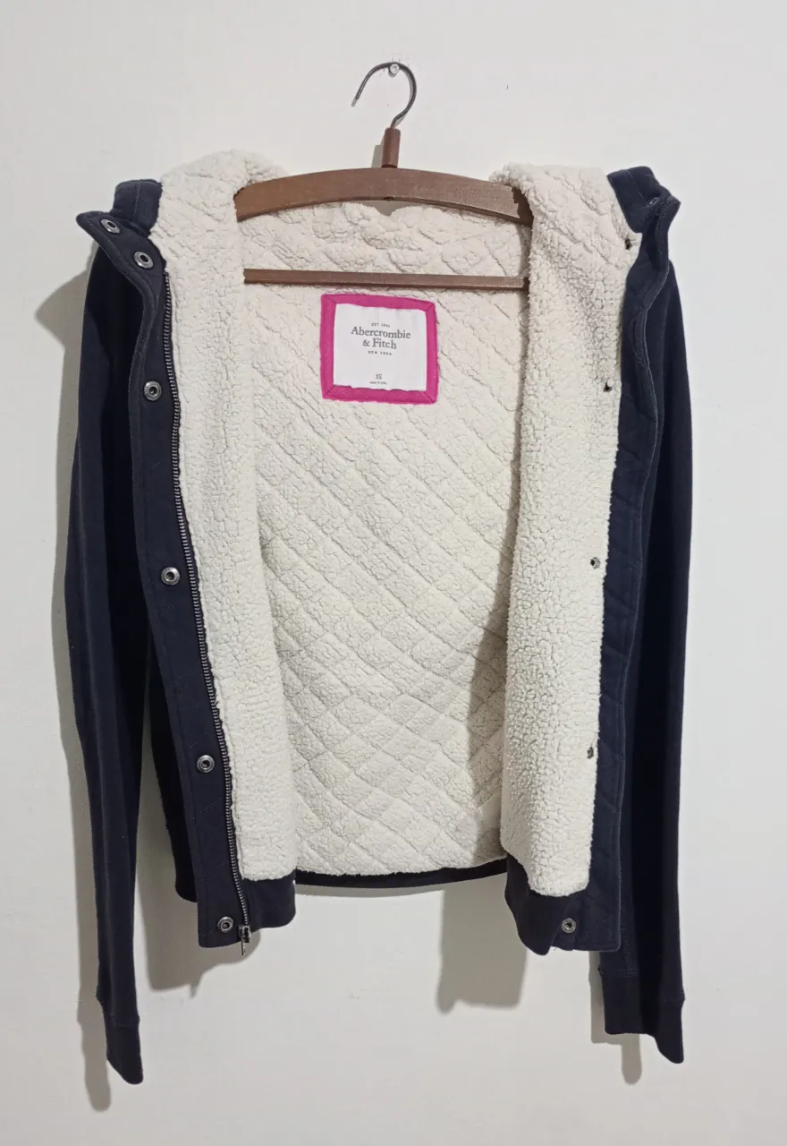 Campera Abercrombie & Fitch - imagen 4