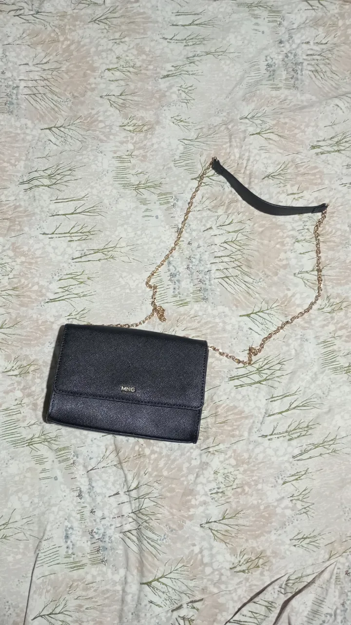 Cartera MNG - imagen 1