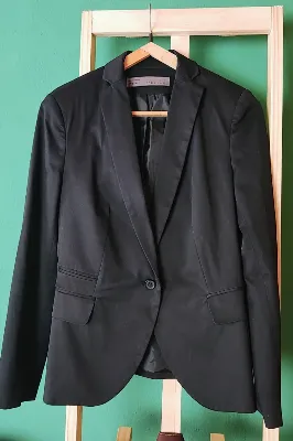 Zara Basic
