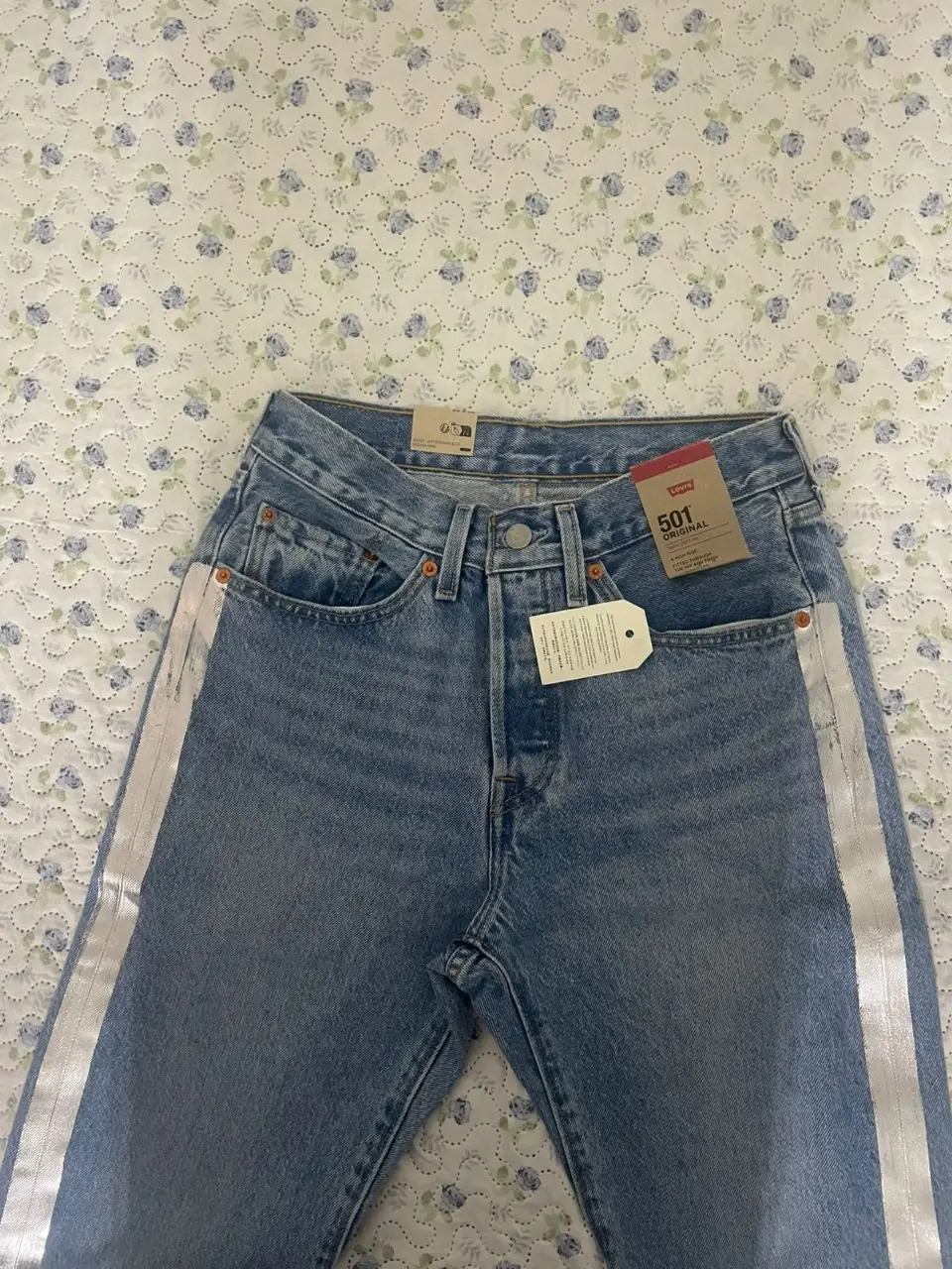 Jean Levi's miniatura 4