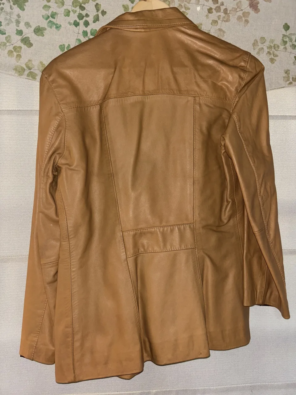 Campera A ≠ - imagen 2