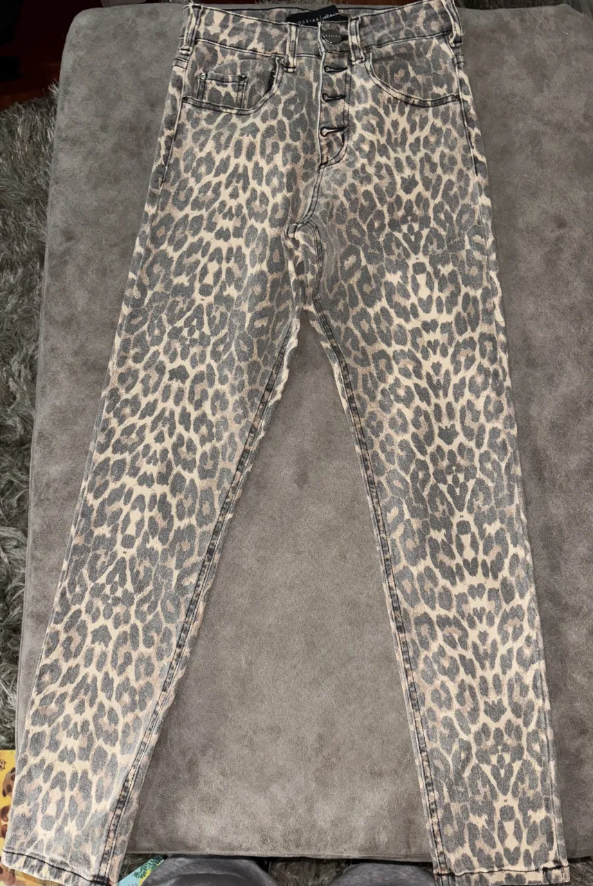 Jean Ossira - imagen 1