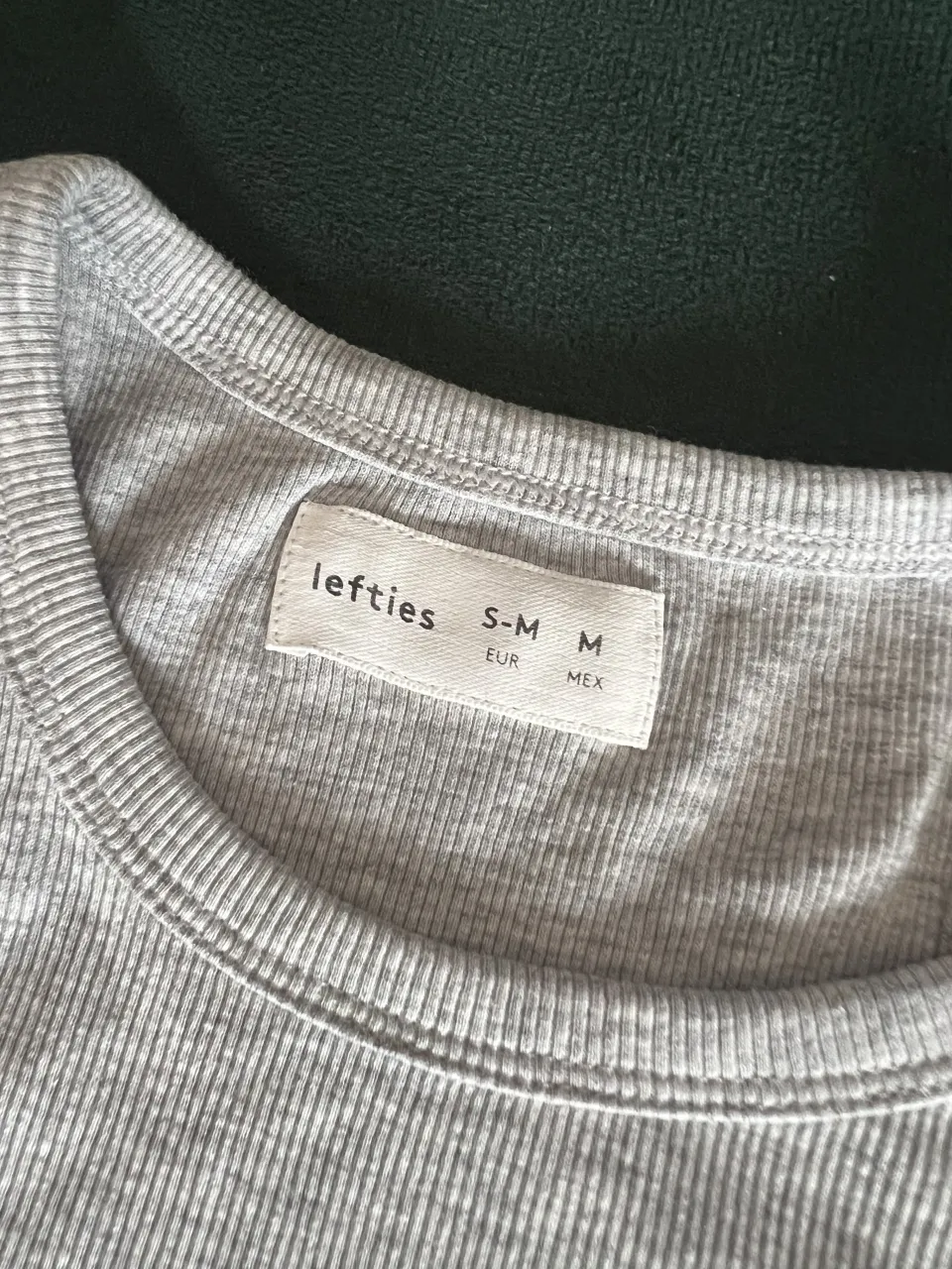Musculosa Lefties - imagen 2