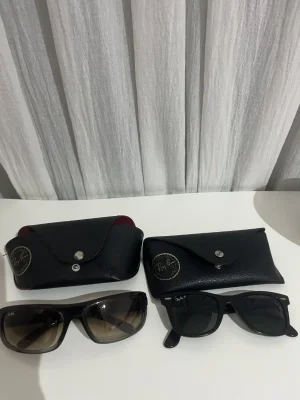 Ray-Ban
