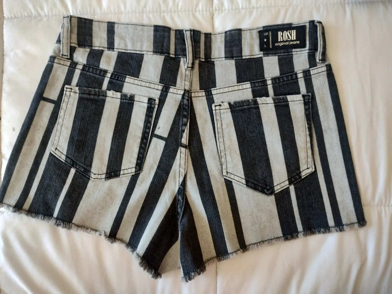 Short Rosh - imagen 2