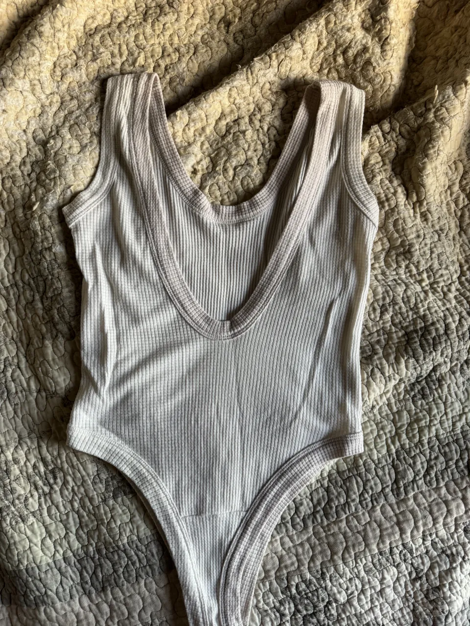 Body A ≠ - imagen 2