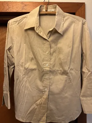 Banana Republic