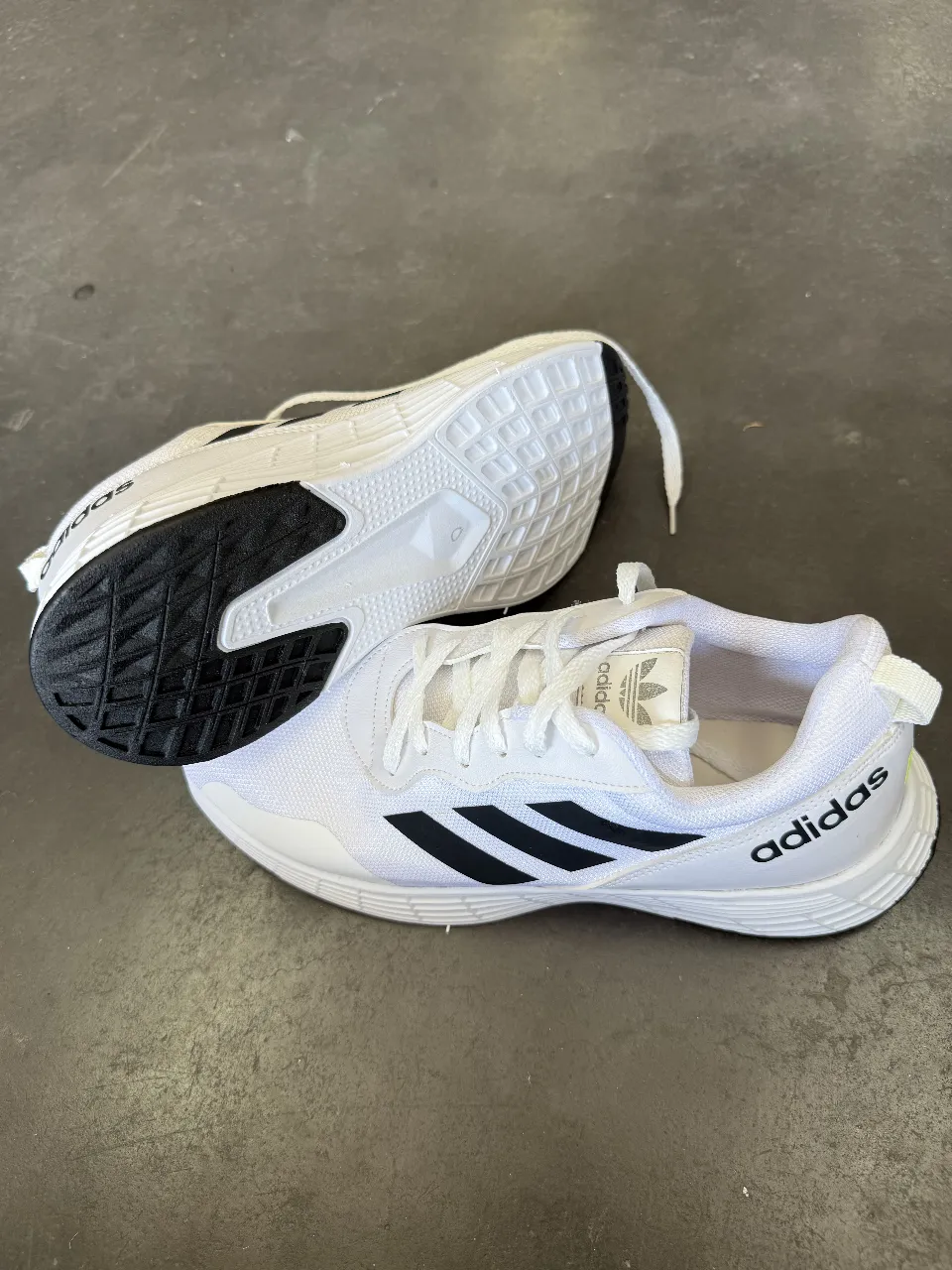 Zapatillas adidas - imagen 3